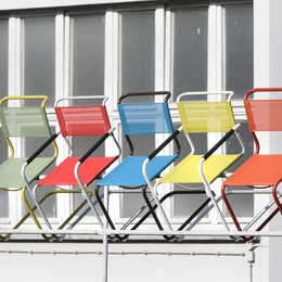 Outdoor Stühle in verschiedenen Farben